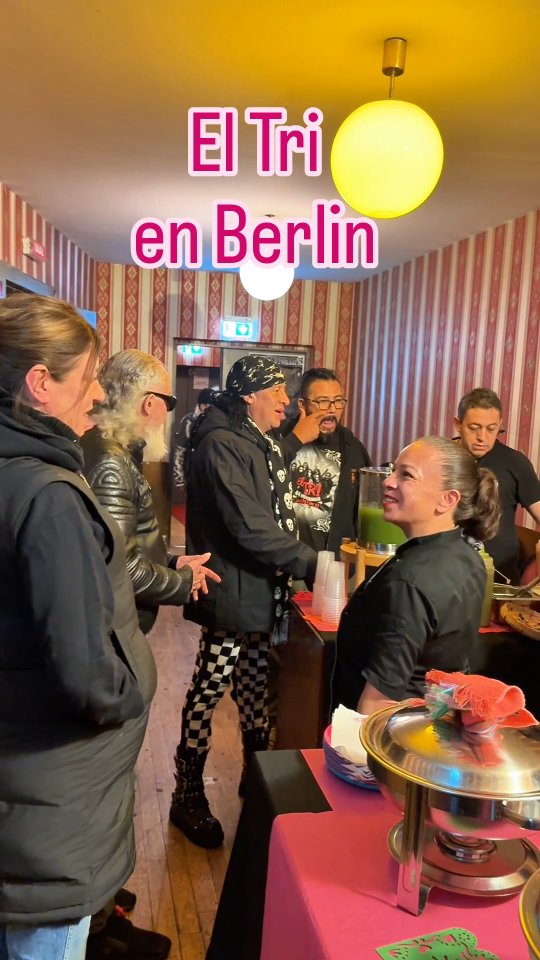 Danke! Gracias @eltri_oficial fue un placer, un honor y un orgullo!

Gracias amigas mías por estar a mi lado siempre!

Este hermoso vídeo es creación de mi adorada @lizethsotorivas

#eltri #arremexicanessen