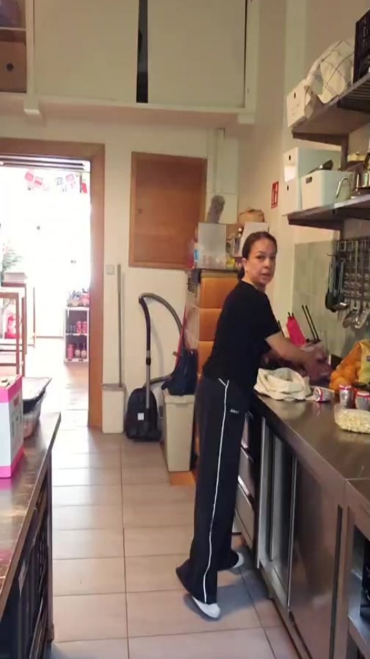 El chisme de la que no pagó sus jarritos